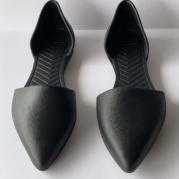 ‼️sold‼️Native Women's Audrey Flat 7 - Picture 2 of 9